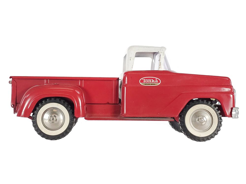 Lot 340: Tonka No. 302 Step-Side Pickup Truck