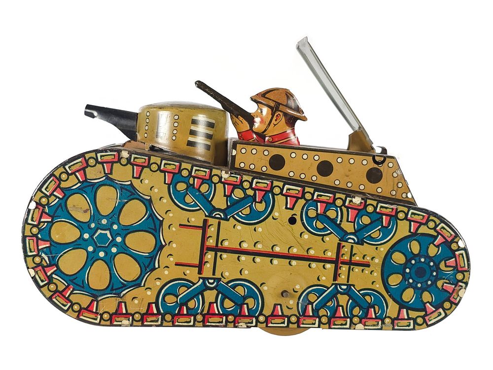 Lot 371: Marx Doughboy Tank Tin Litho Windup