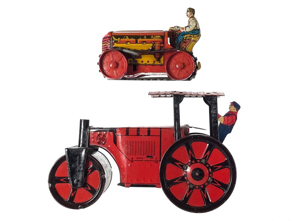 Lot 381: (2) Marx Road Roller & Tractor Tin Litho Windups