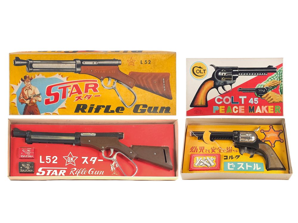 Lot 409: (2) Daito Colt 45 Peace Maker & Star L52 Rifle Gun Boxed