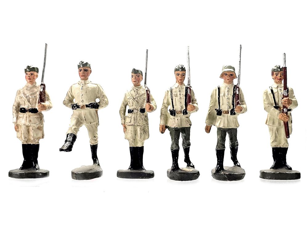 Lot 157: (6) Elastolin German Condor Legion/Summer Uniform Infantry Marching