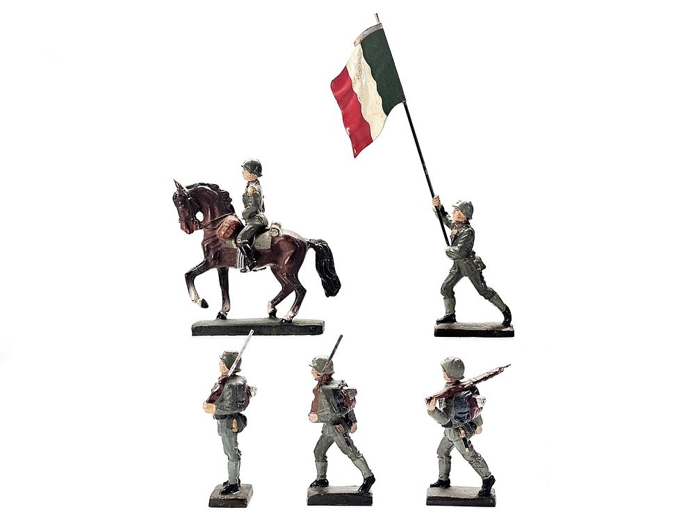 Lot 160: (6) Lineol Italian Infantry & Cavalry Figures