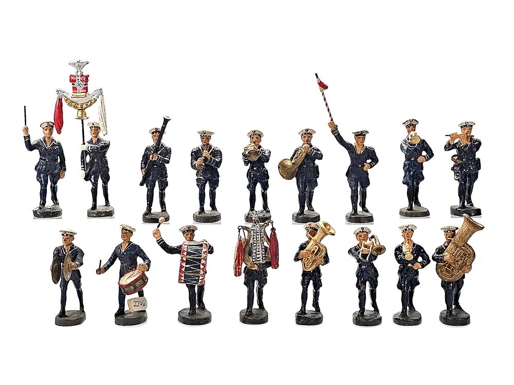 Lot 173: (17) Elastolin German Kriegsmarine Military Band Figures-Winter