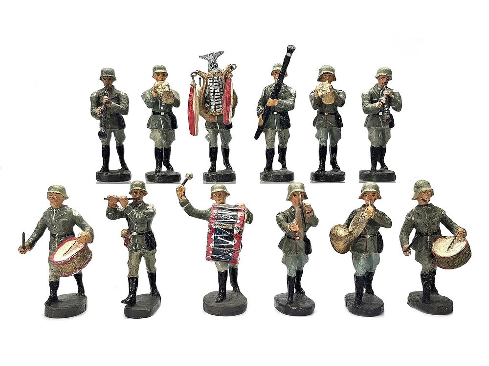 Lot 233: (12) Elastolin German Infantry Mixed Military Band