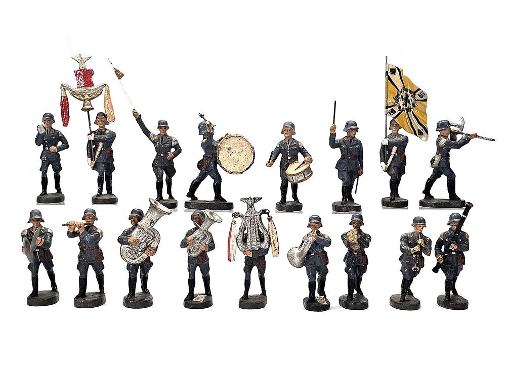 Lot 234: (17) Elastolin German Military Band