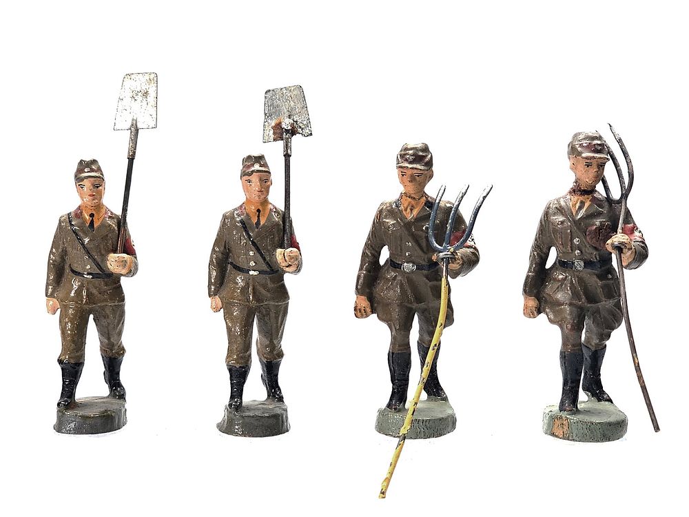 Lot 238: (4) Elastolin German RAD Labour Service Figures