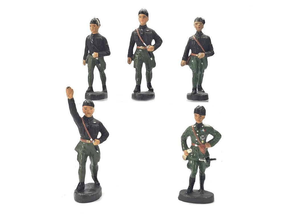 Lot 258: (5) Elastolin Italian Royal Army Fascist Militia & Officers