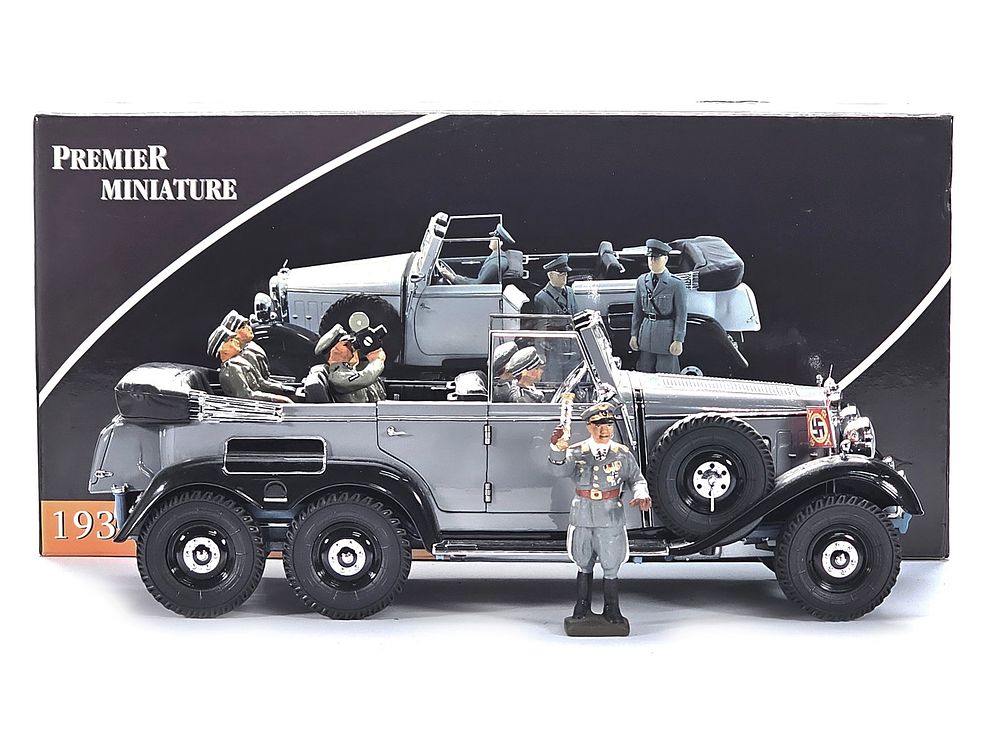 Lot 283: Premier Miniature Mercedes-Benz G4 Staff Car & Command Figures