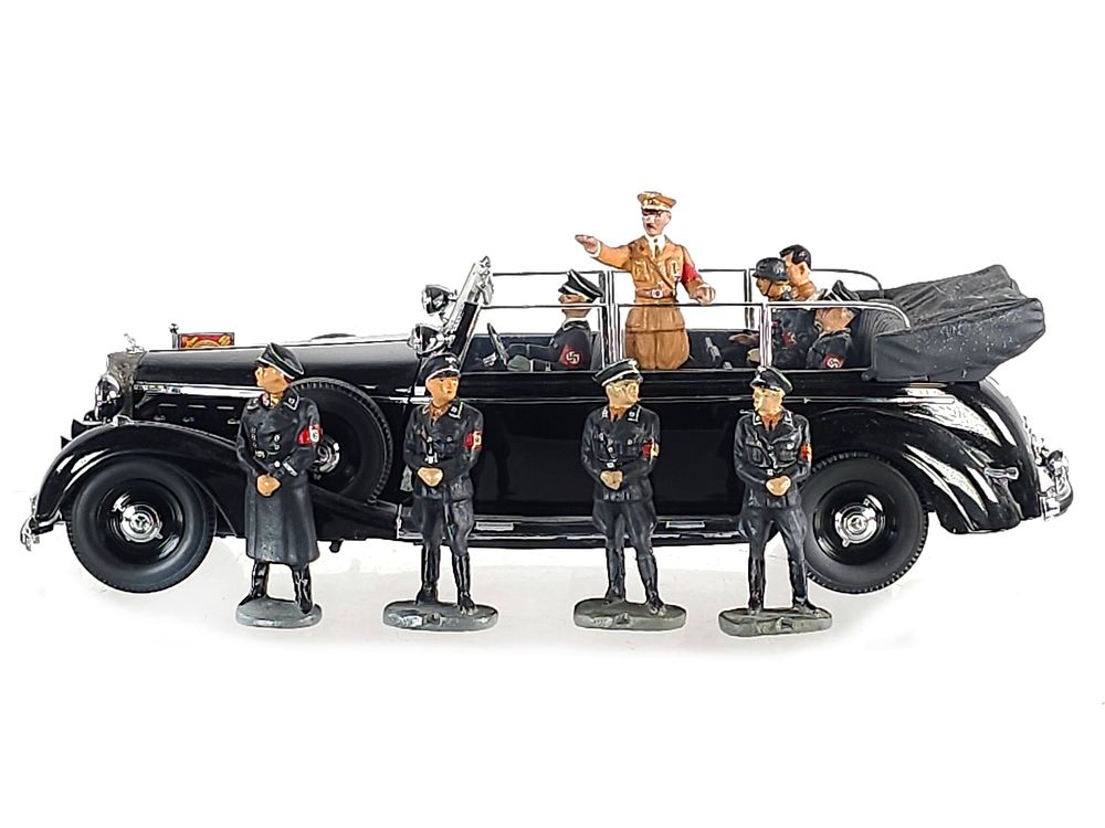 Lot 312: Signature 1938 Mercedes 770K & Elastolin SS Figures