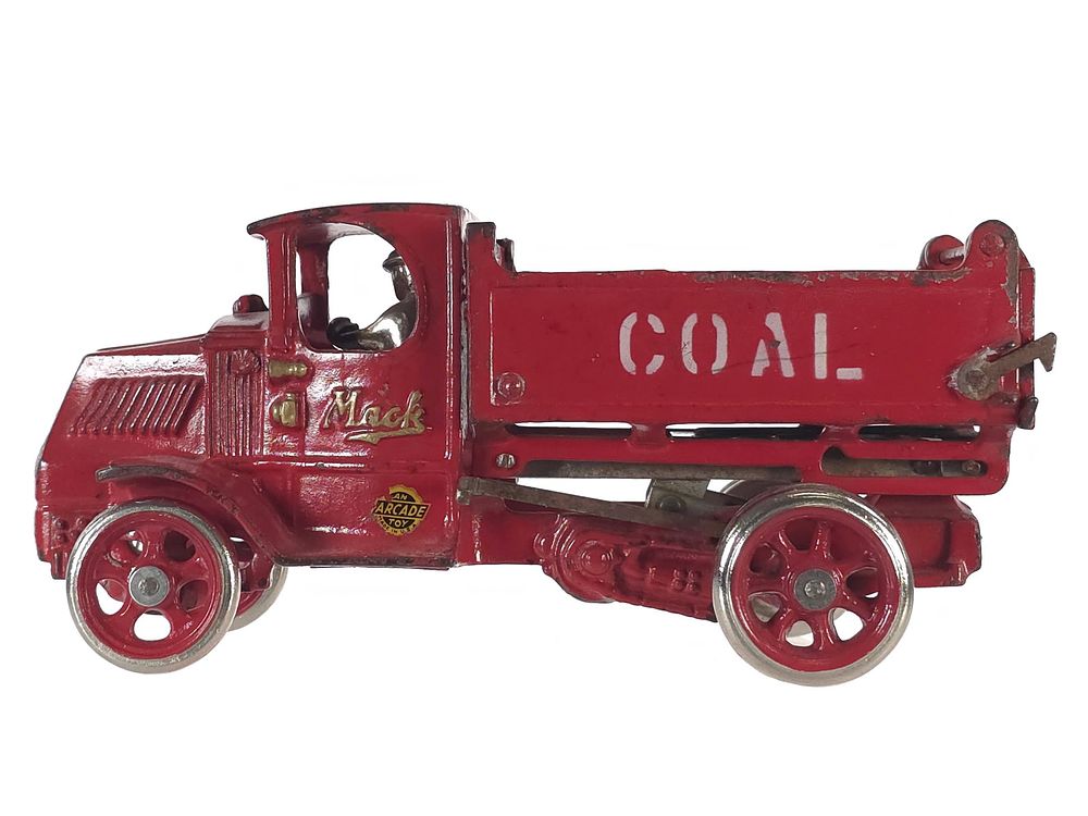 Lot 388: Arcade Mack Coal Dump Truck Cast Iron