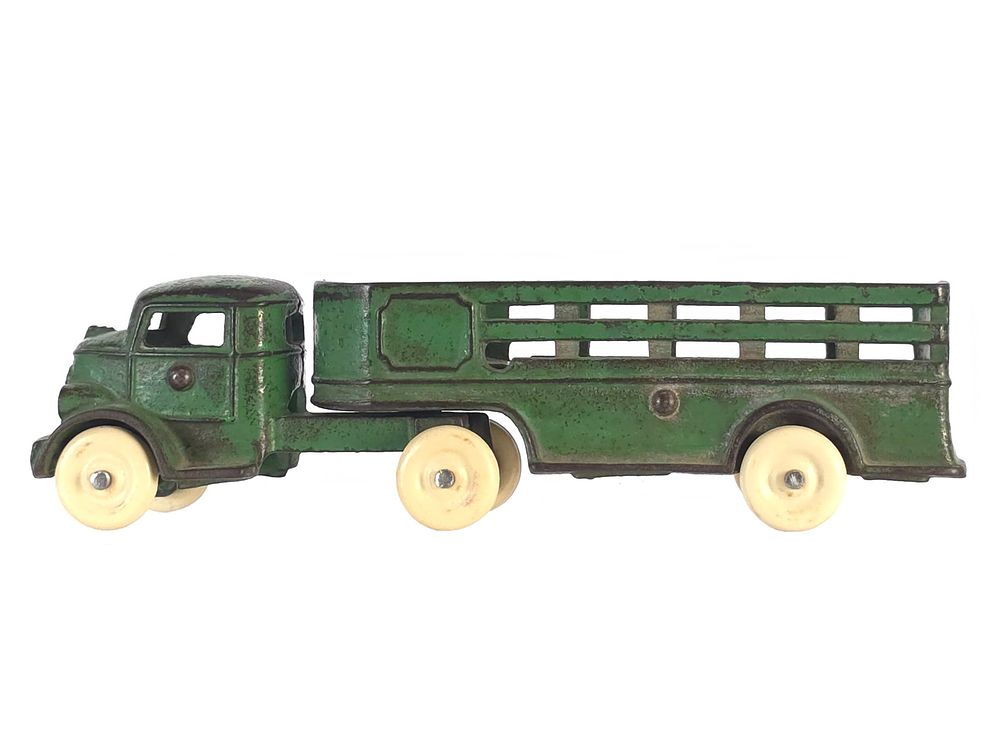 Lot 389: Kenton Speed Cab Truck & Trailer Cast Iron