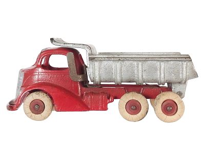 Hubley Cast Iron Dump Truck. Dating to the late 1930s, this Hubley Toys cast iron dump truck 