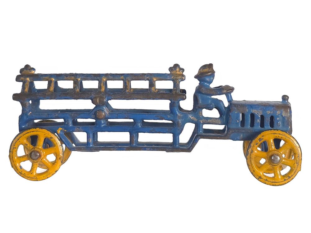 Lot 554: Hubley Blue Cast Iron Fire Ladder Truck