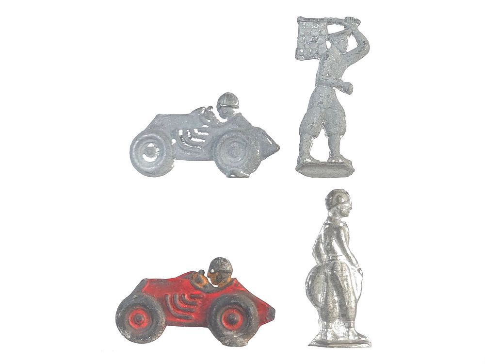 Lot 567: (4) Lead Racers Set