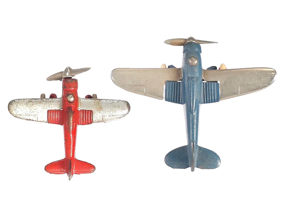 Lot 571: (2) Hubley Cast Iron Airplanes