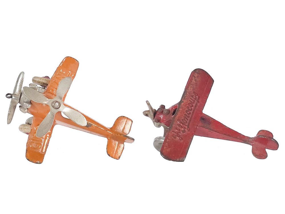 Lot 573: (2) Arcade Monocoupe & Hubley Gyrocopter Cast Iron Planes