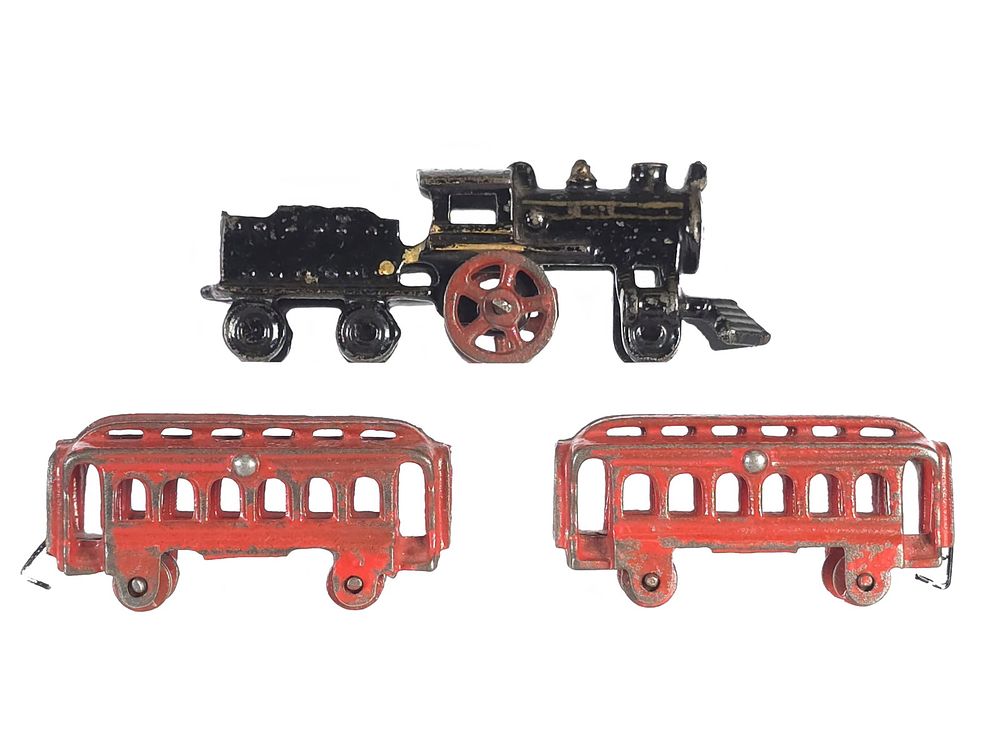 Lot 652: Small Hubley Cast Iron Train Lot