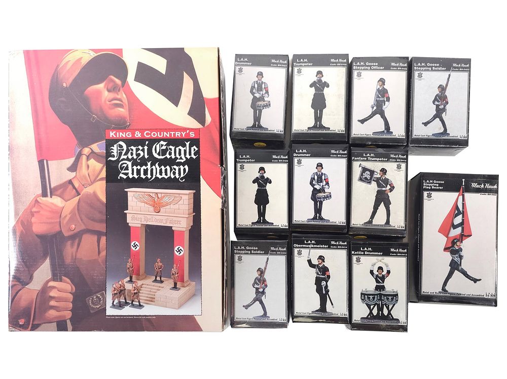 Lot 373F: (12) King & Country/Black Hawk WWII Diorama & Figures Boxed