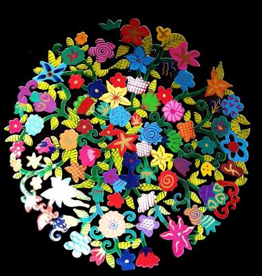 Yair Emanuel - a bowl of fruit. Laser cutting and hand-painted metal 
Diameter: 26 centimeters 