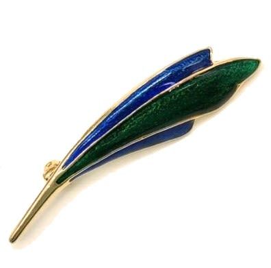 Enamel leaf pin. Gilt Length: 6.50 cm Width: 1.50 cm As new