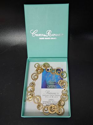 ענק לצוואר מצופה זהב בעיצוב Chaya&Raphael's באורך 50 ס"מ , עבודת יד