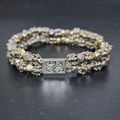 צמיד כפול מכסף בשילוב כדורי זהב משקל הצמיד 43 גרם אורך הצמיד 18 ס"מ