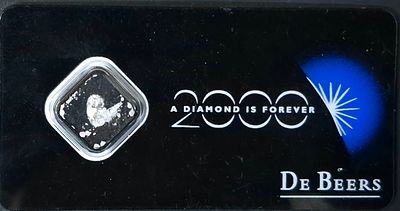 יהלום שניתן כ שי ללקוחות החברה בשנת 2000 מחברת דה-בירס סגור בקפסולה הרמטי, 0.28 קראט