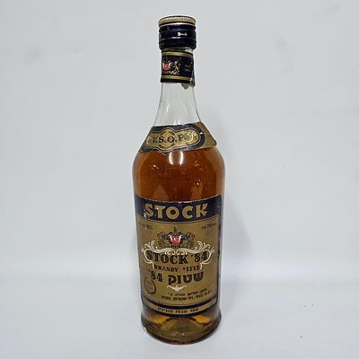 ברנדי שטוק 84. 
750 מ"ל, 40 אחוז אלכוהול. 
בקבוק מלא וסגור הרמטית.