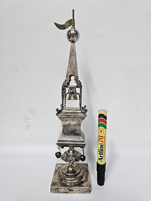 מגדל לבשמים מכסף 84 רוסיה/פולין 1889 האומן pogorzelski . מגדל גדול ומרשים בסיס מרובע טס מחבר 