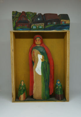 Писарева Геля. Параскева. 2020 г. Дерево, подкраска, 34х21х6,5 см. Работа в хорошем состоянии 