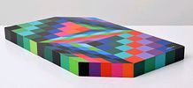 ** Victor Vasarely - ** Victor Vasarely 
1906-1997 (Hungarian, French) 
Untitled - unique 
vinyl תמונה - 2