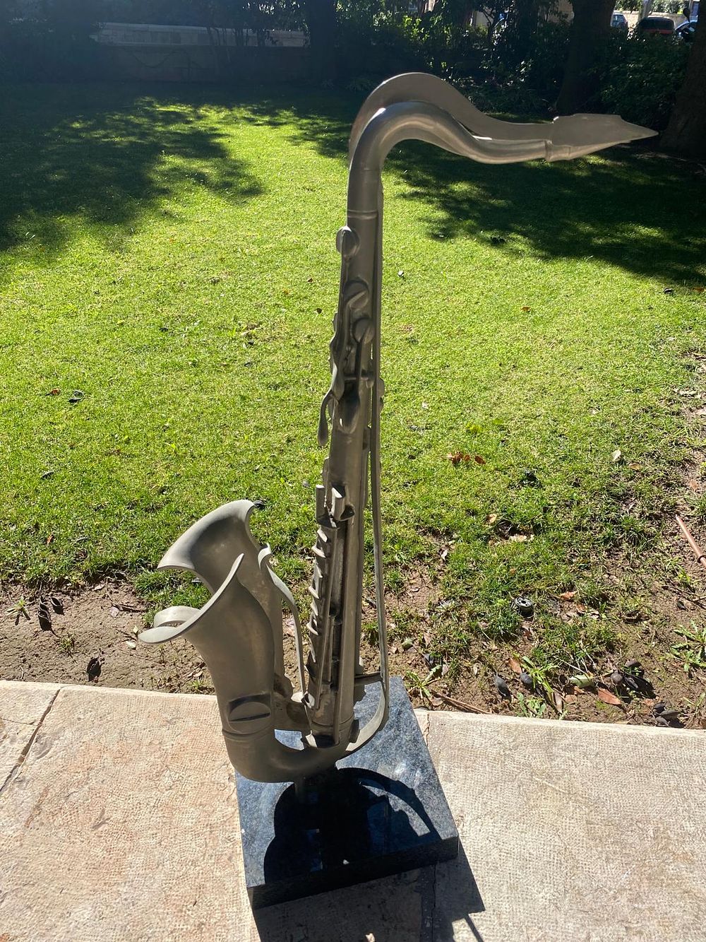** Arman - ** Arman 1928-2005 (French, American) Saxophone bronze sculpture 82.10x51x25 cm signed 