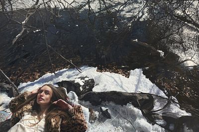 ** יגאל עוזרי - b.1958 (Israeli) Lizzie in the Snow, 2011 oil on paper mounted on wood 30x45 cm 