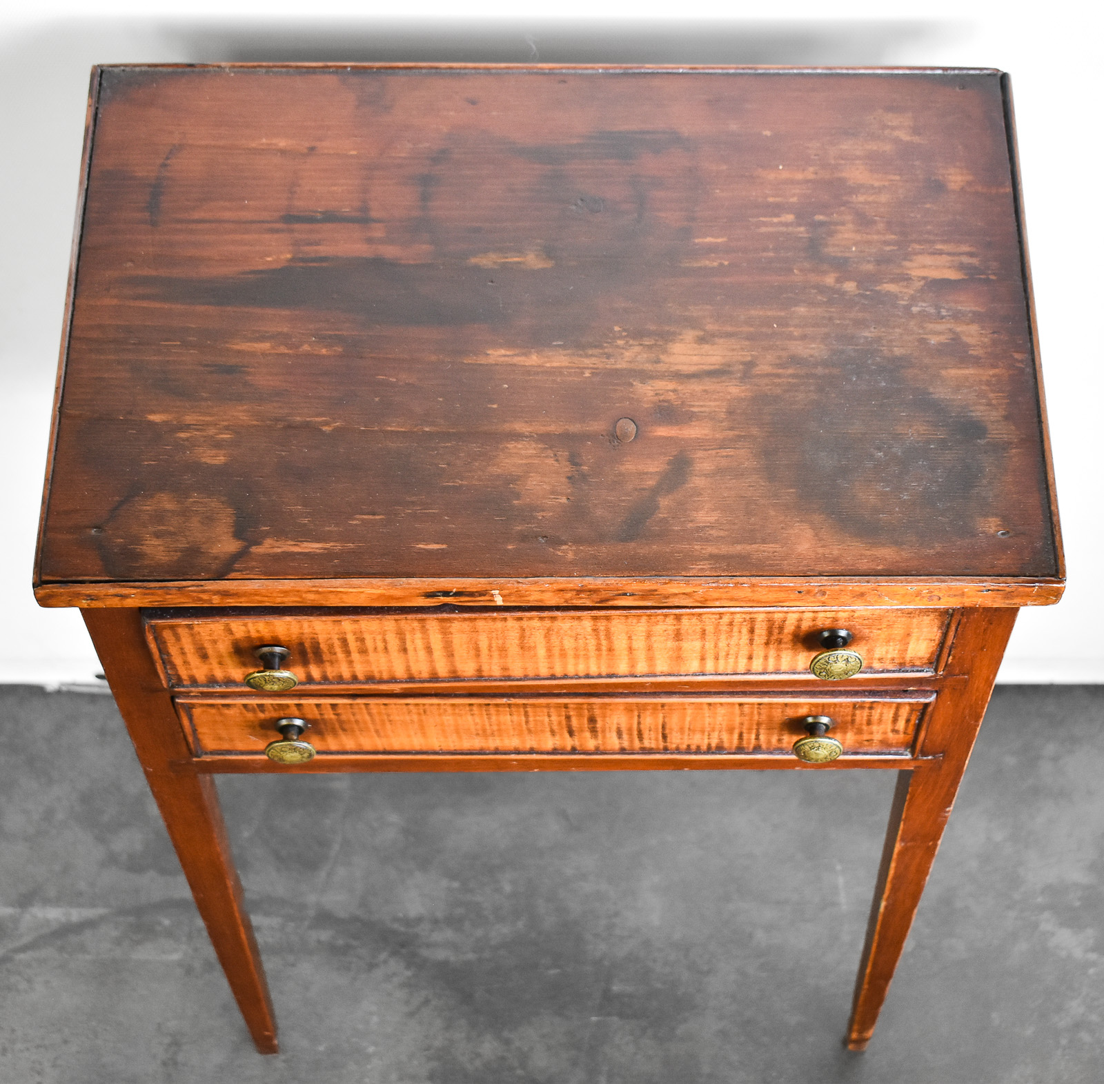 AMERICAN FEDERAL REVIVAL STYLE TWO-DRAWER SIDE TABLE