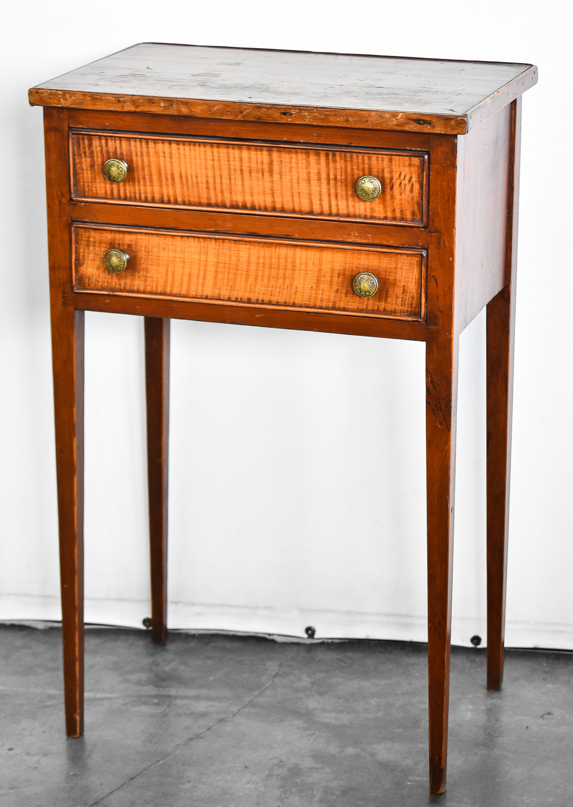 AMERICAN FEDERAL REVIVAL STYLE TWO-DRAWER SIDE TABLE