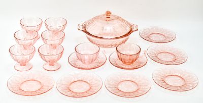 COLLECTION OF PINK DEPRESSION GLASSWARE. A collection of pink leaf depression glassware 