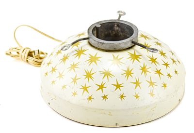 MELL-HOFFMAN CO. CHRISTMAS TREE TURNER. A vintage Mell-Hoffman Co. motorized metal Christmas 