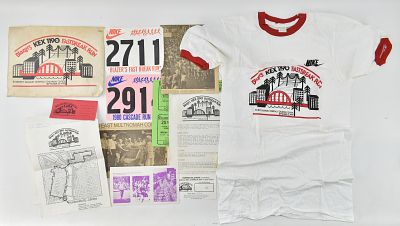 VINTAGE OREGON RUNNING MEMORABILIA . This lot is a collection of running memorabilia from Oregon 