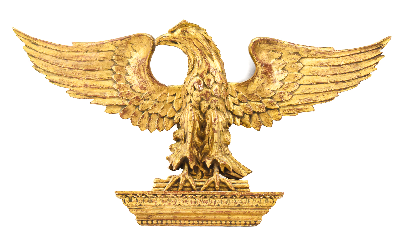 GEORGIAN-STYLE GILTWOOD MOUNTED EAGLE WALL ACCENT