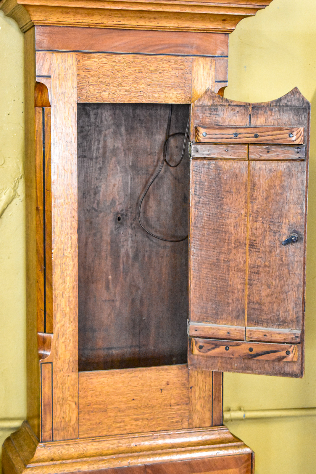 THOMAS SNOW ENGLISH OAK GRANDFATHER CLOCK