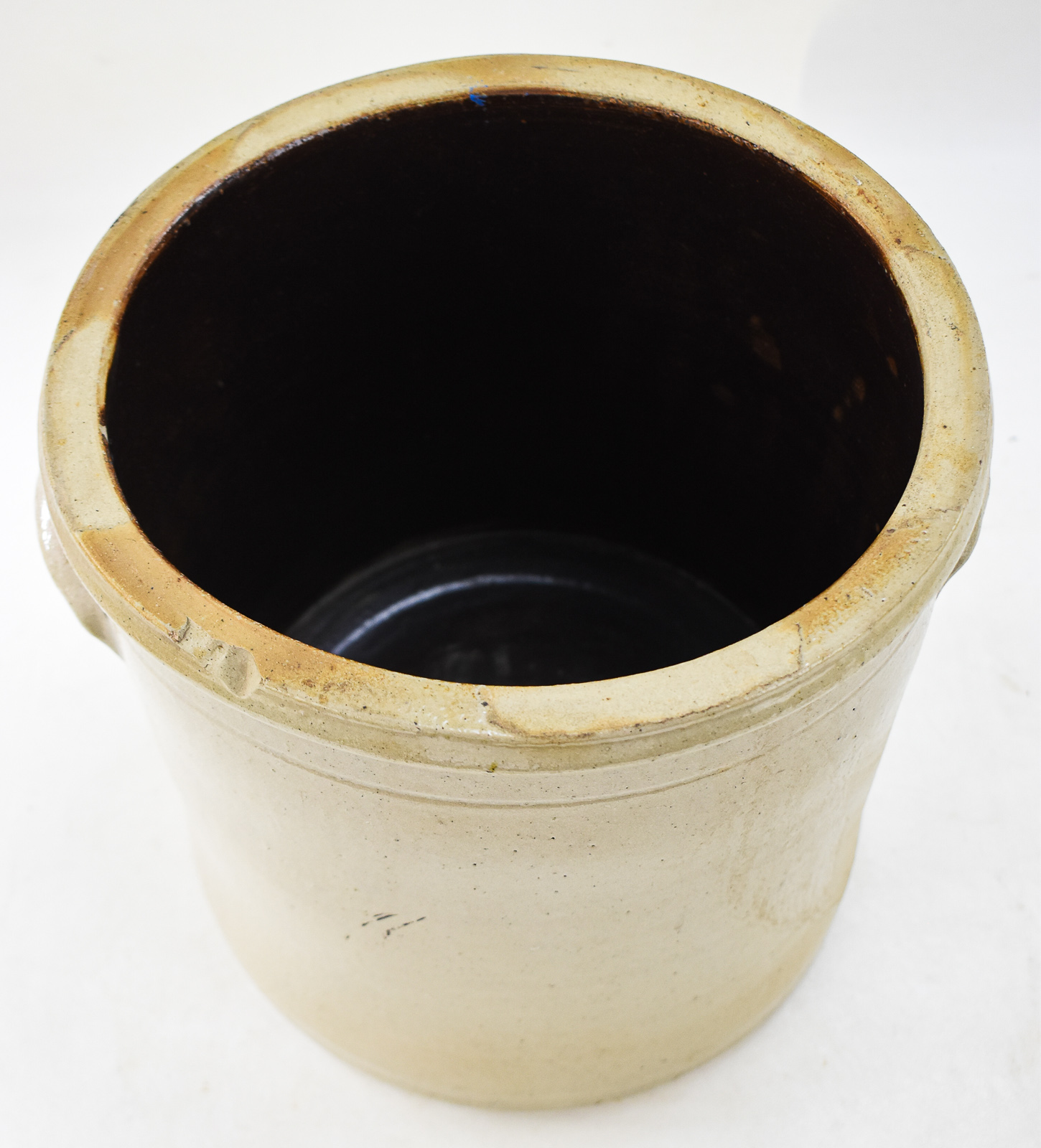 ELVERSON, SHERWOOD, & BARKER THREE-GALLON SALT-GLAZED STONEWARE CROCK