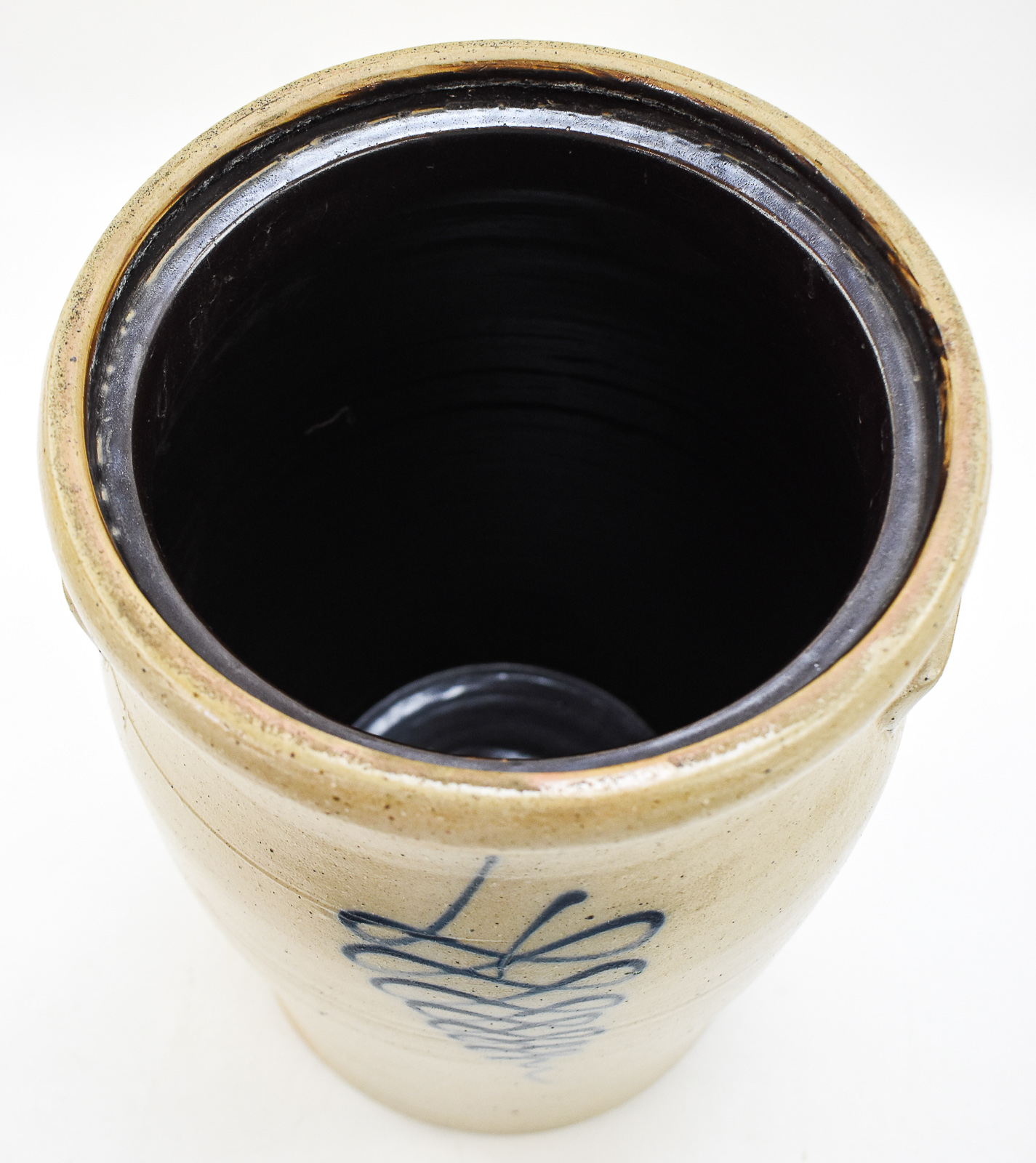 OHIO VALLEY STYLE 'RIBCAGE/TORNADO' FOUR-GALLON STONEWARE CROCK
