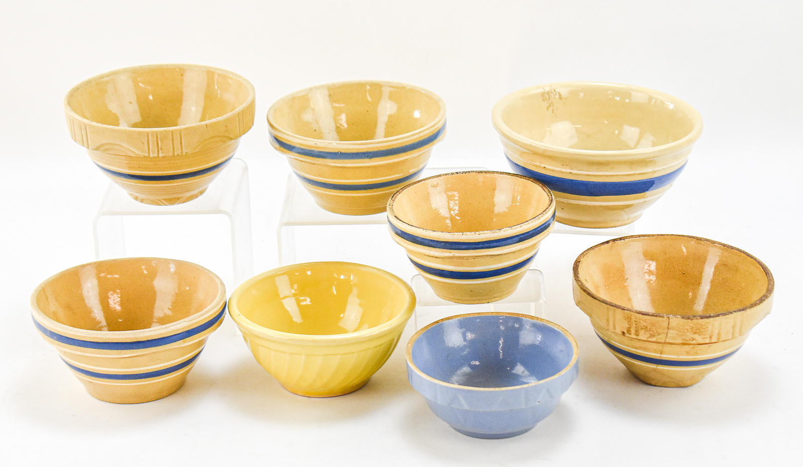 EIGHT WATT POTTERY "OVENWARE" MIXING BOWLS
