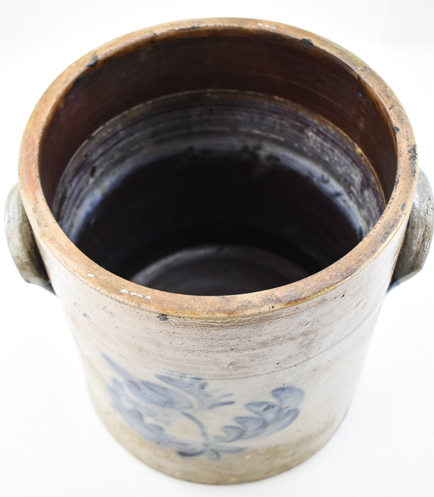 MID-ATLANTIC STYLE THREE-GALLON STONEWARE CROCK