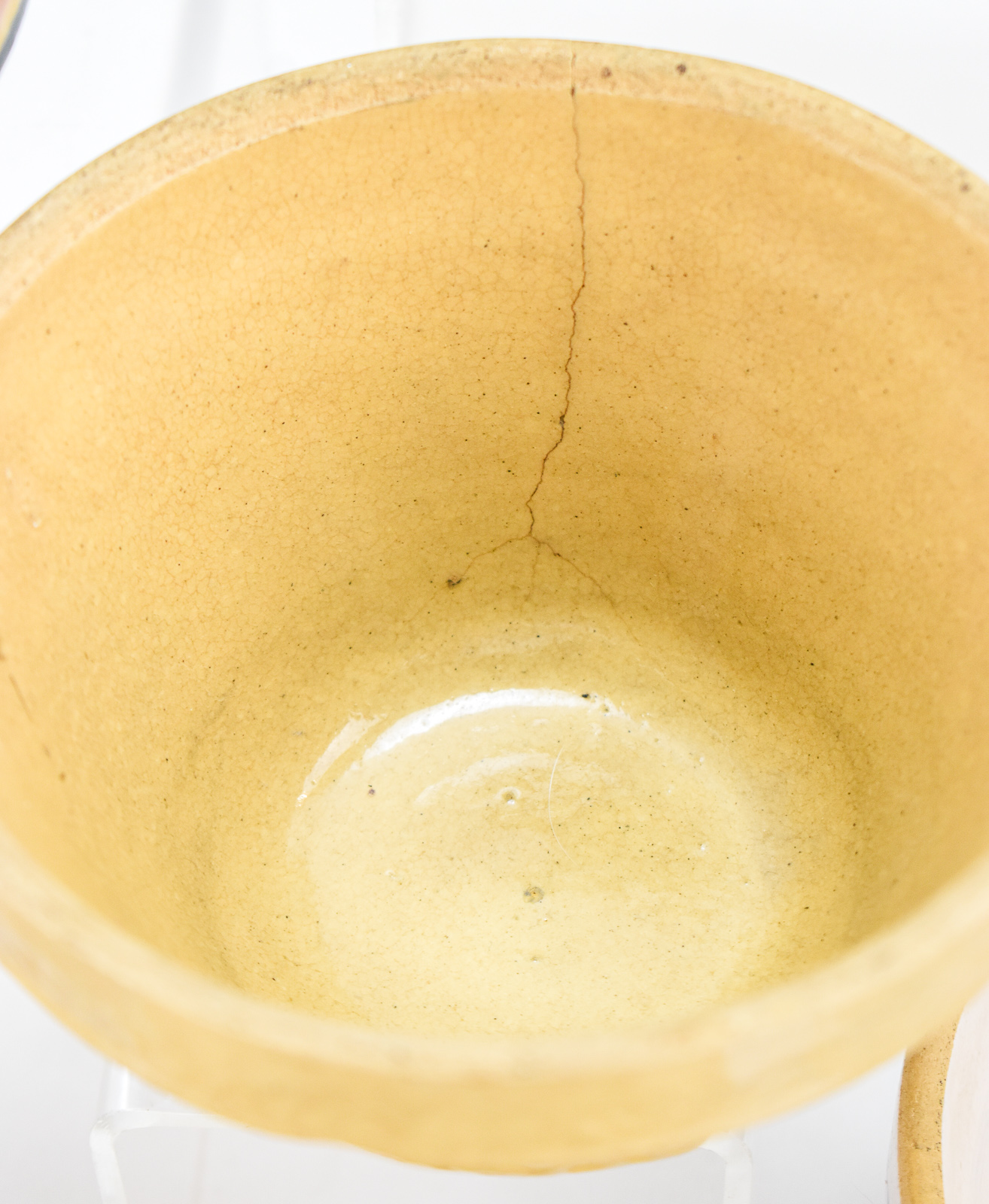 ASSORTMENT OF EIGHT YELLOW WARE MIXING BOWLS: MCCOY AND HULL POTTERY