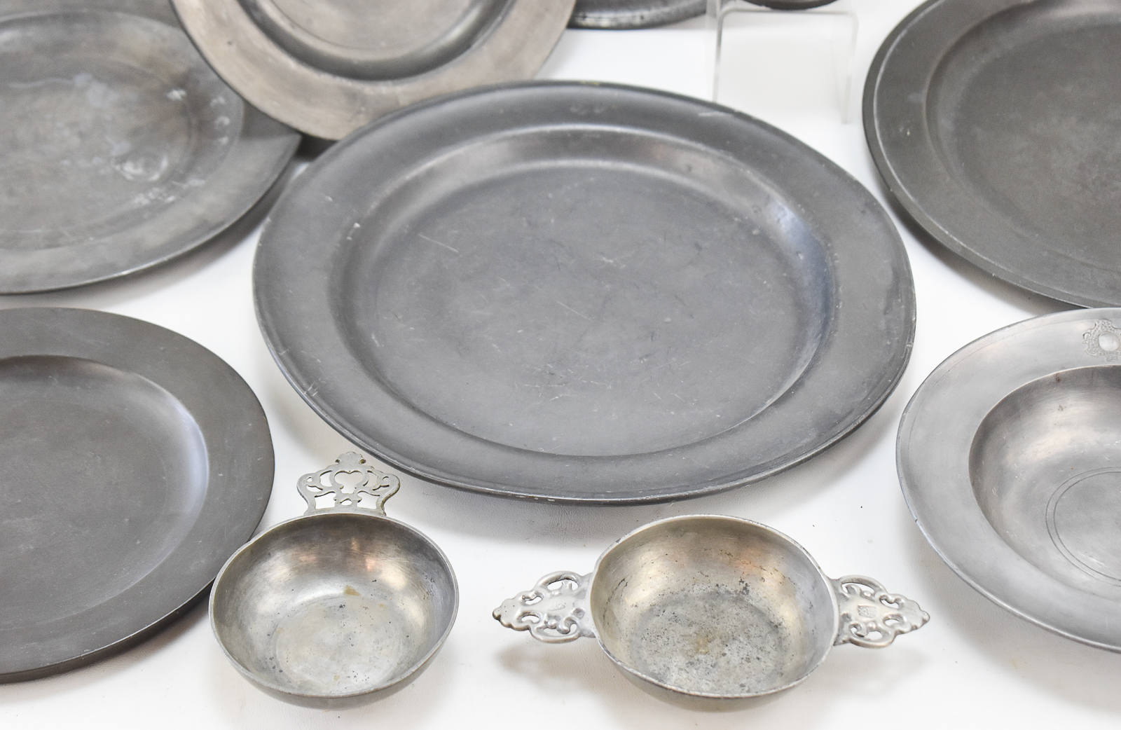 EUROPEAN PEWTER DINNERWARE ASSORTMENT