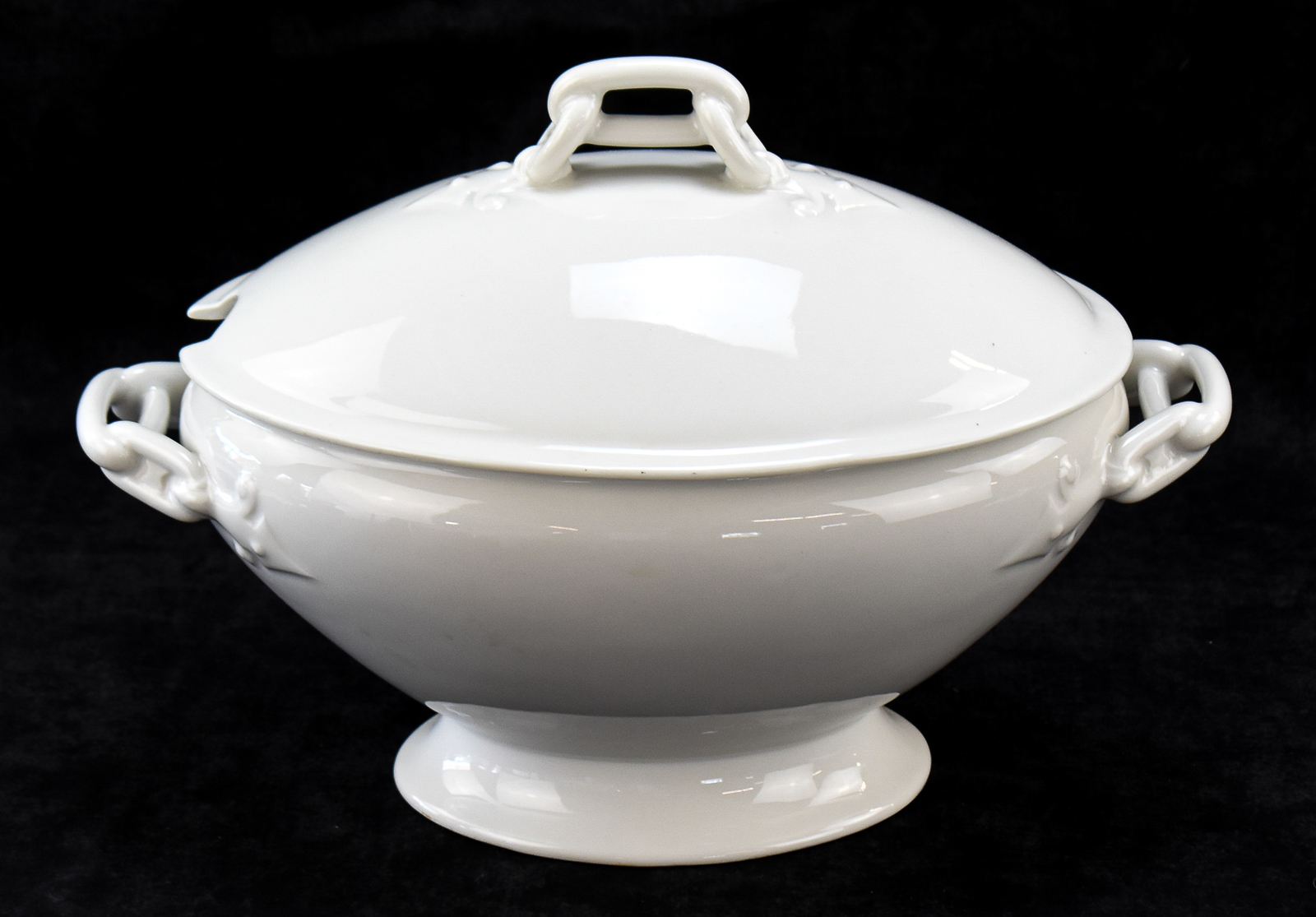 CHARLES FIELD HAVILAND LIMOGES FRENCH PORCELAIN SOUP TUREEN