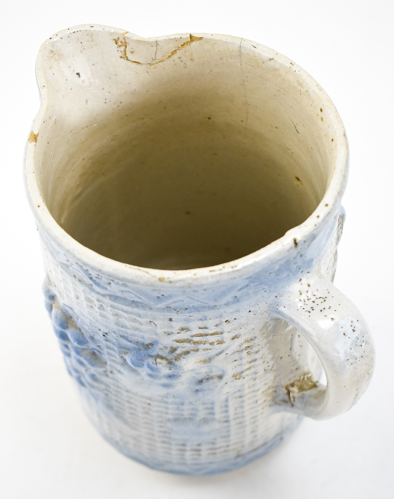 TRIO OF AMERICAN BLUE-AND-WHITE STONEWARE PITCHERS