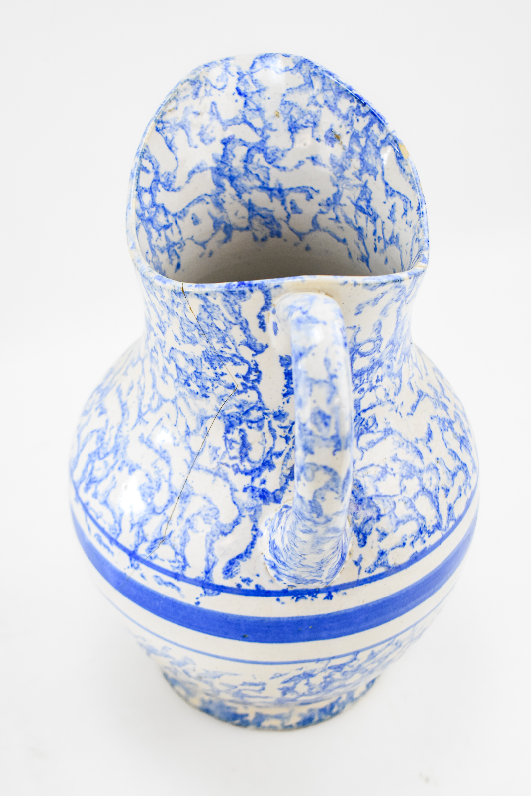 BLUE SPONGEWARE WATER PITCHER AND BASIN