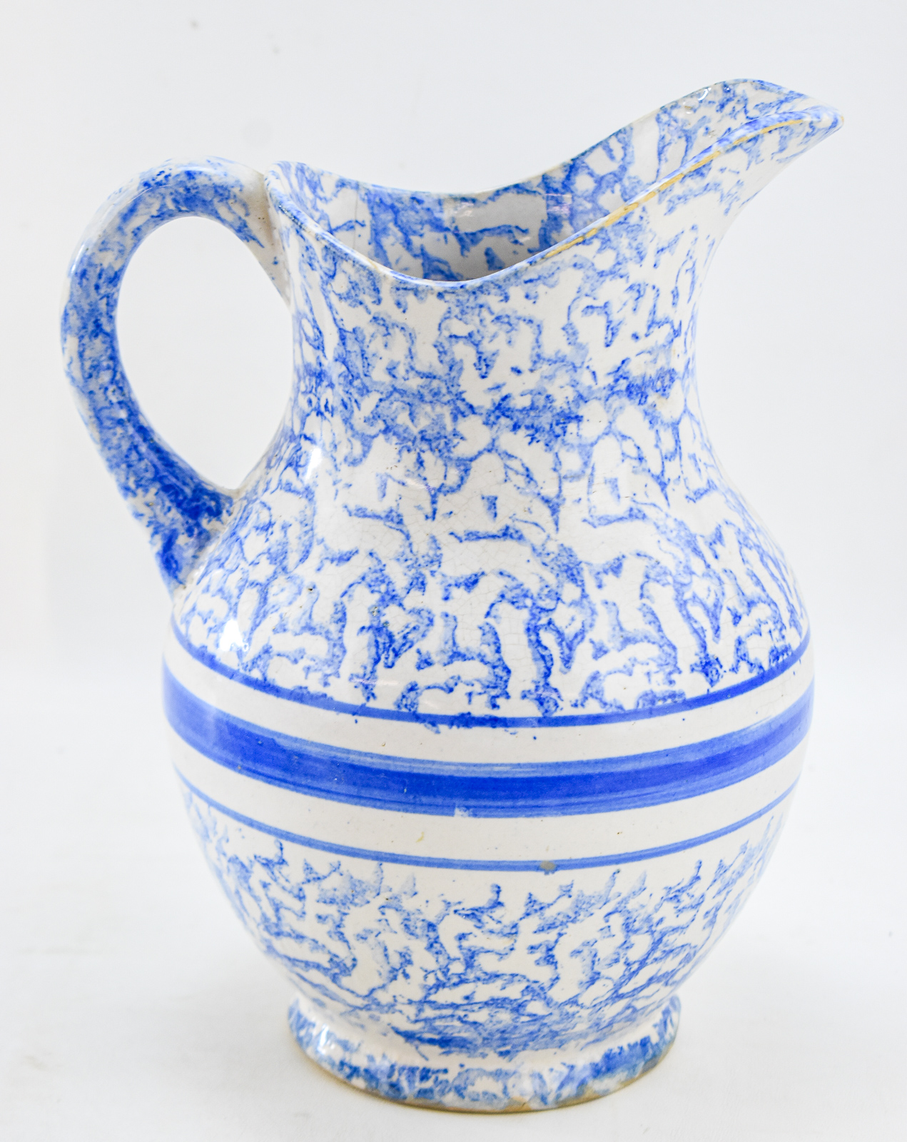 BLUE SPONGEWARE WATER PITCHER AND BASIN